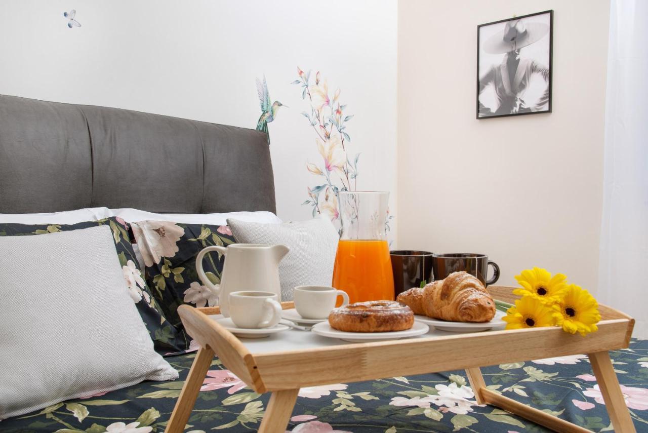Stanza Tasso - De Vivo Realty Sorrento Bed & Breakfast Dış mekan fotoğraf