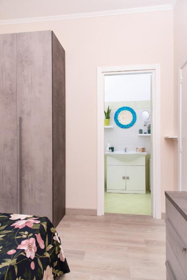 Stanza Tasso - De Vivo Realty Sorrento Bed & Breakfast Dış mekan fotoğraf